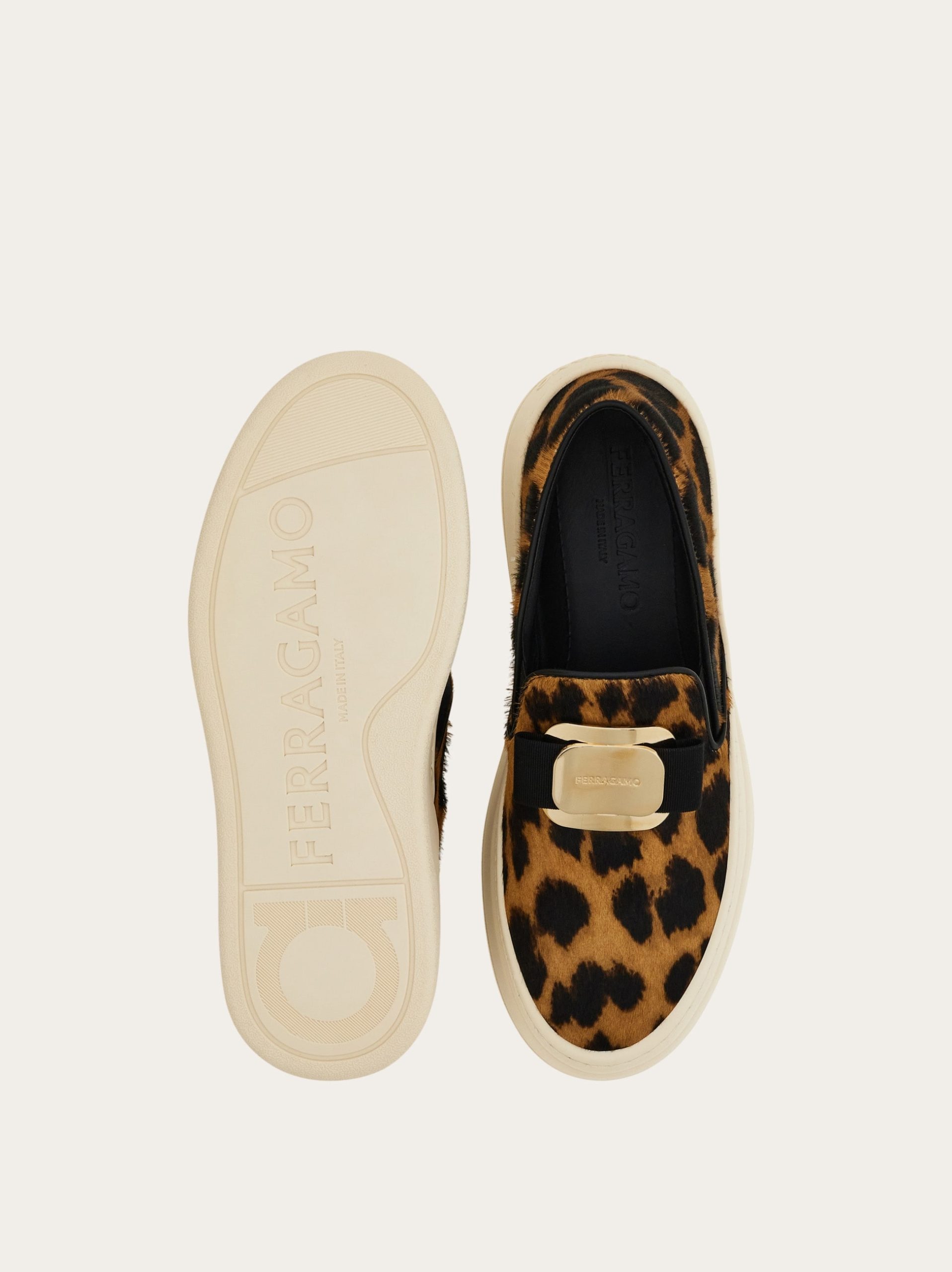 Ferragamo New Vara plate slip on - Image 4